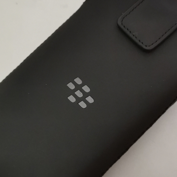 Blackberry Case - Picture 6 of 6